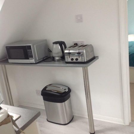 Bed and Breakfast Number Forty One Хитроу Экстерьер фото